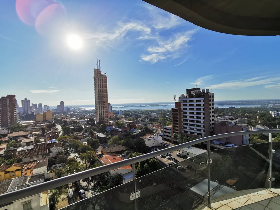 Vista desde el balcón hacia la Bahía de Asunción
